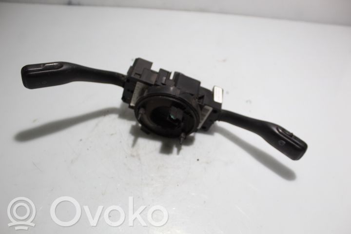 Audi A3 S3 8L Wiper turn signal indicator stalk/switch 