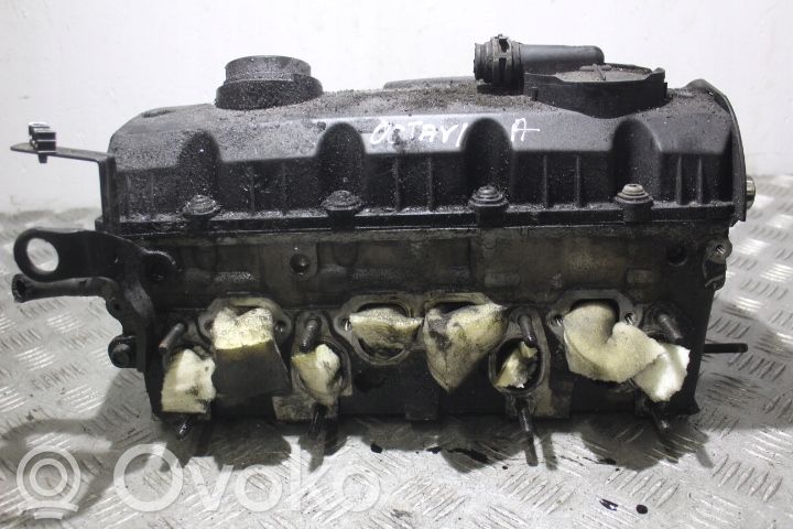 Skoda Octavia Mk2 (1Z) Engine head 