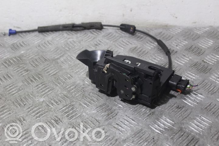 Citroen C4 II Picasso Front door lock 