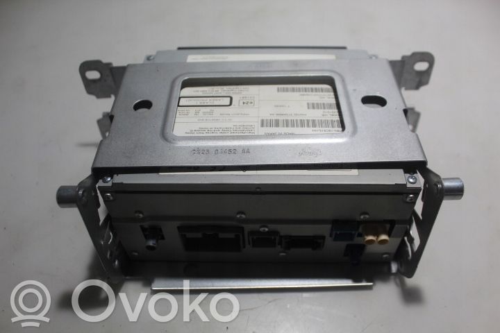 Jaguar XF Konsola środkowa / Radio / GPS 