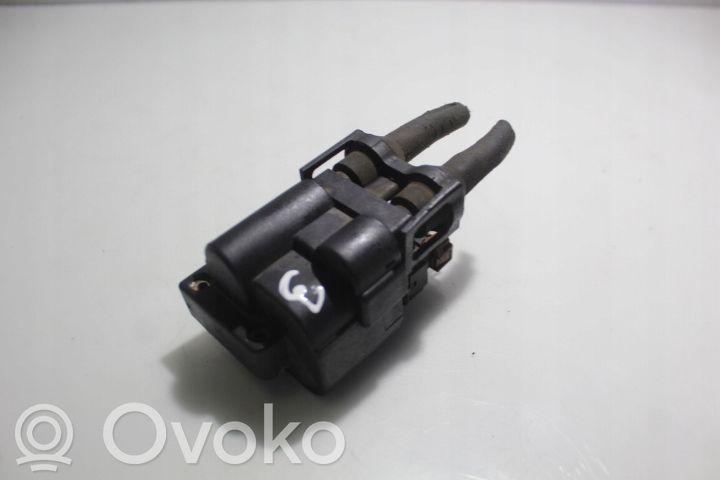 Volvo S40, V40 Cewka zapłonowa wysokiego napięcia 