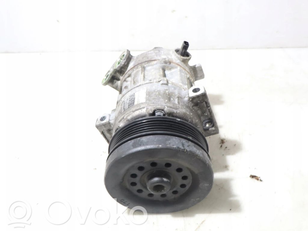 Opel Corsa E Air conditioning (A/C) compressor (pump) 
