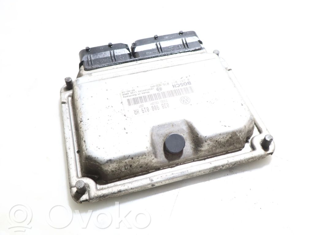 Volkswagen Polo Motorsteuergerät ECU 