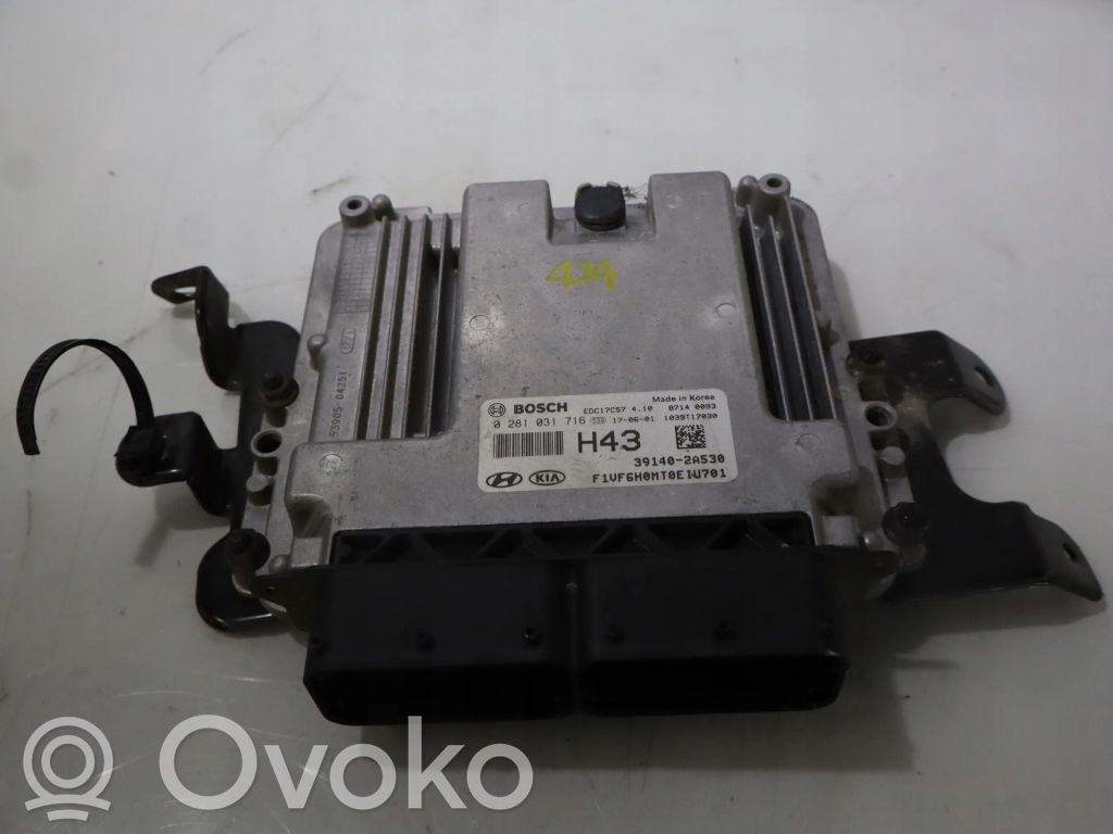 Hyundai i40 Unité de commande, module ECU de moteur 