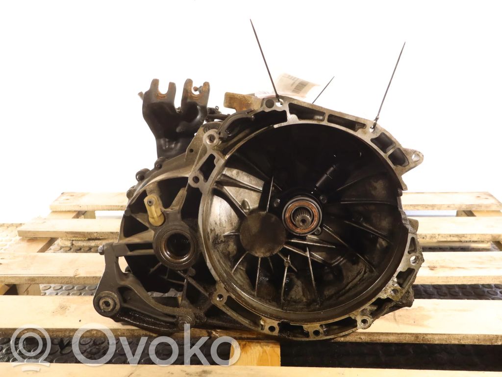 Volvo V50 Manualna 5-biegowa skrzynia biegów 