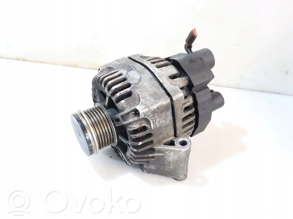 Alternator   TG12S220