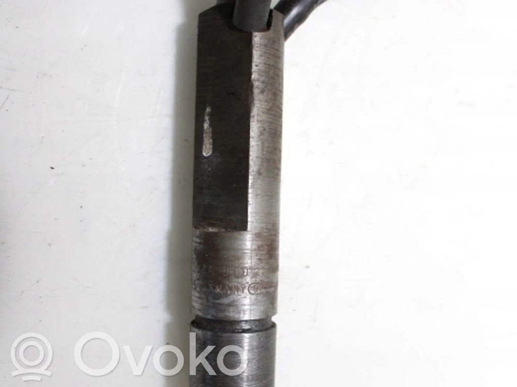 Injektor Einspritzdüse   038130202A