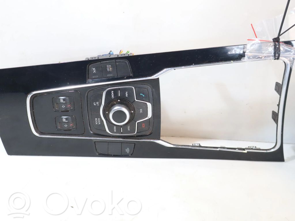 Comutator control ventilator interior   00010387