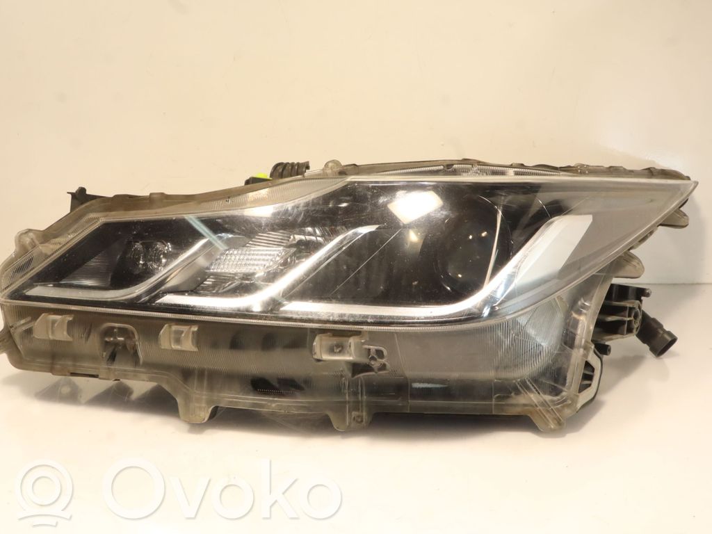 Toyota Corolla E210 E21 Scheinwerfer 
