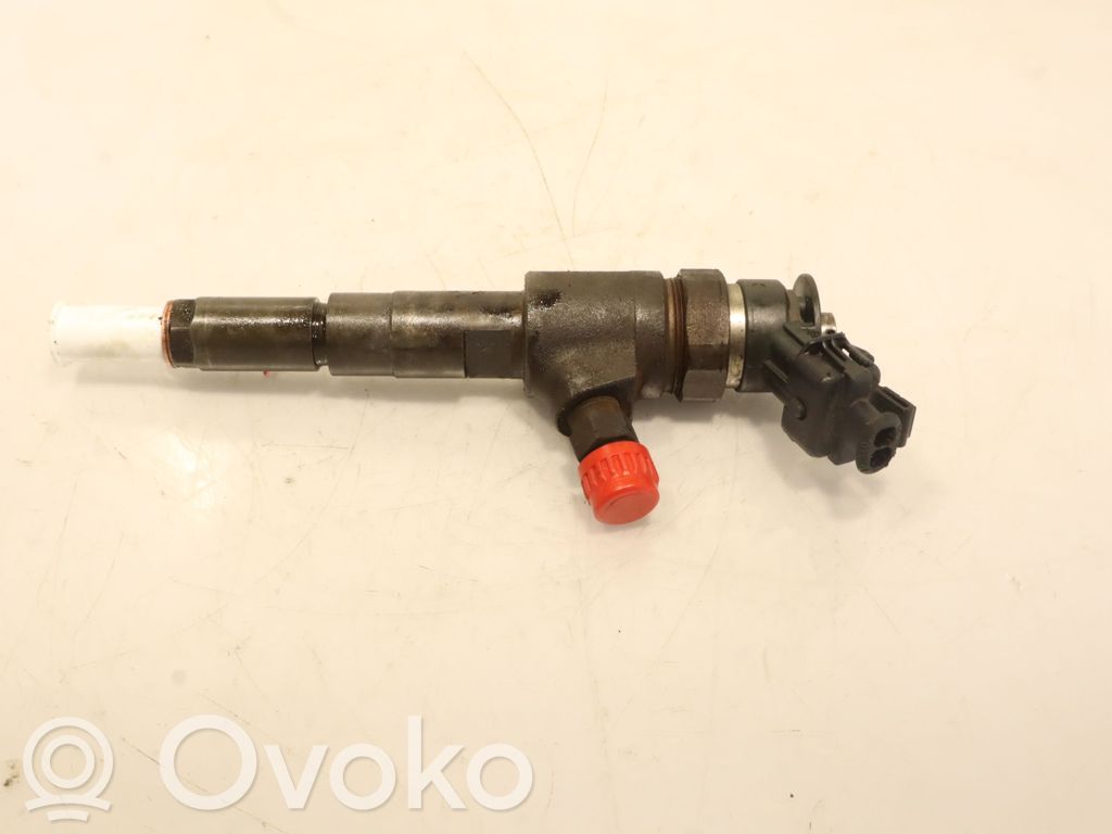 Inyector de combustible   0445110135