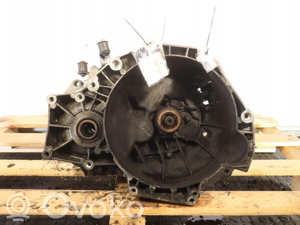 Saab 9-3 Ver2 5 Gang Schaltgetriebe 