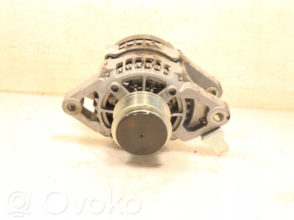 Toyota Aygo AB40 Generator/alternator 