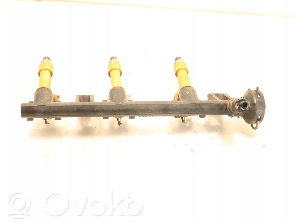 Daihatsu Sirion Rampă alimentare injectoare 