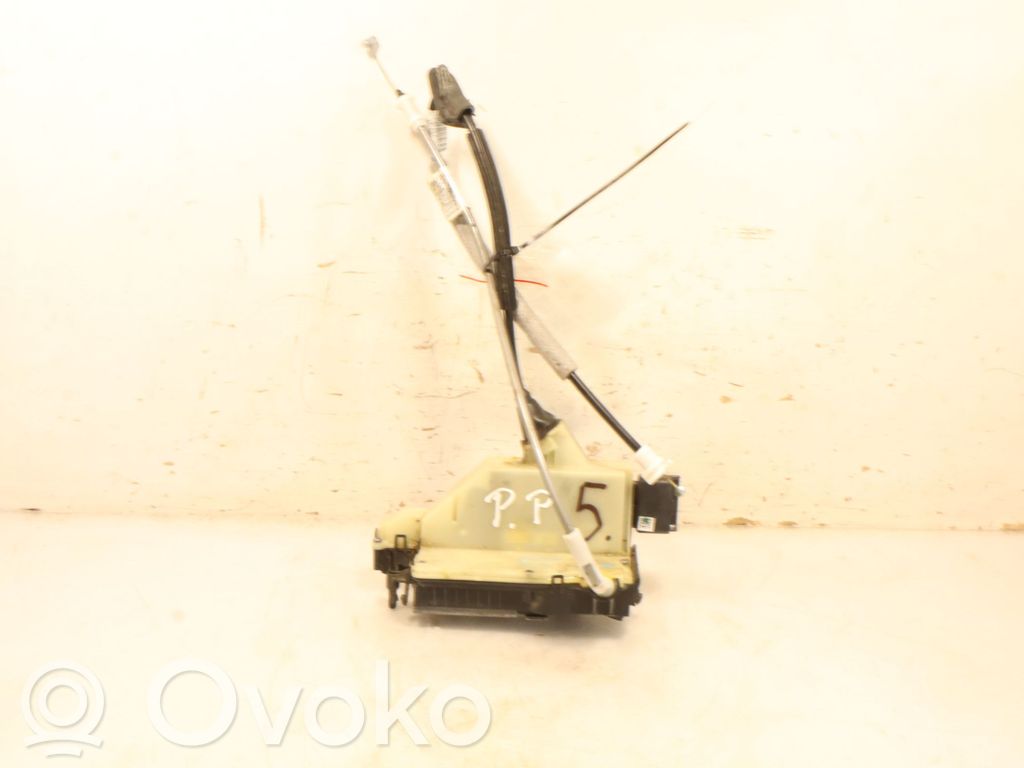 Citroen C4 II Priekšpusē slēdzene 