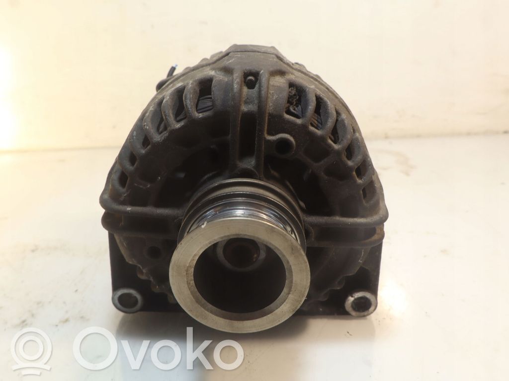 Opel Astra H Generatore/alternatore 