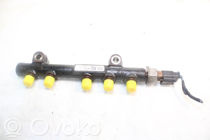 Fuel main line pipe