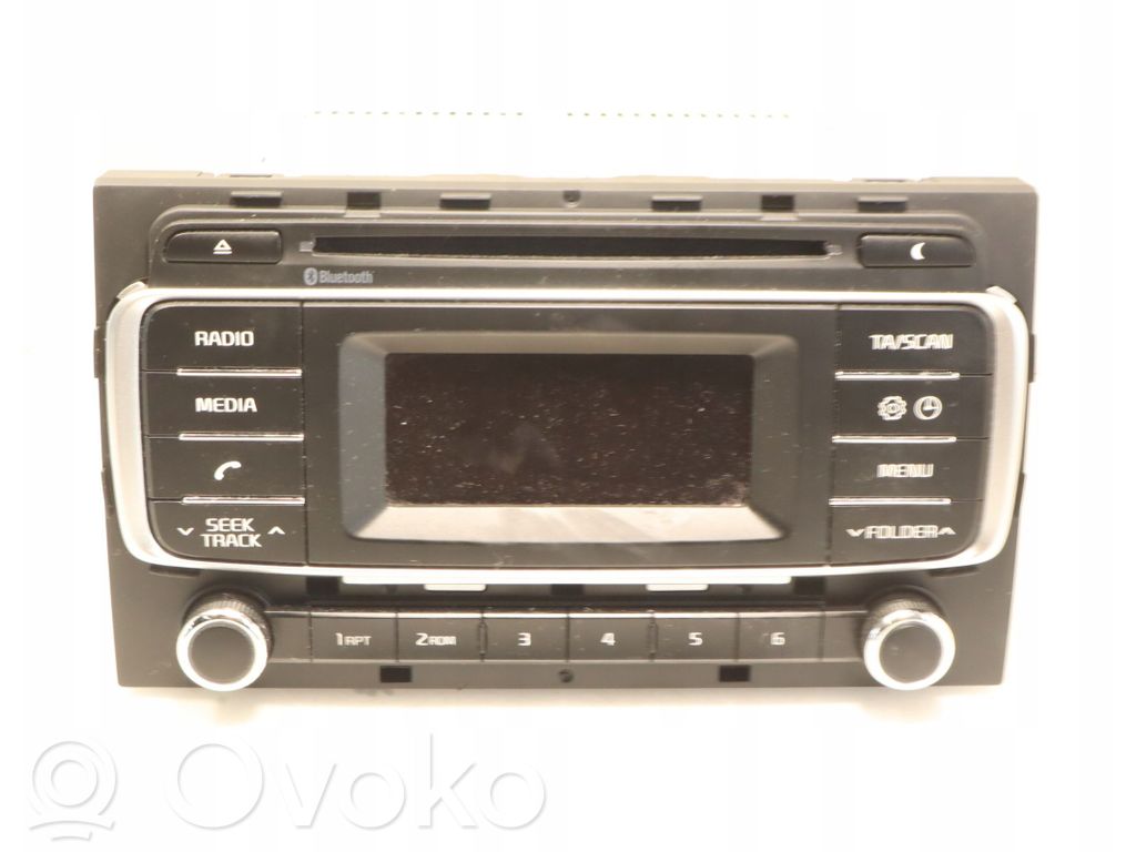 KIA Rio Verkleidung Radio / Navigation 