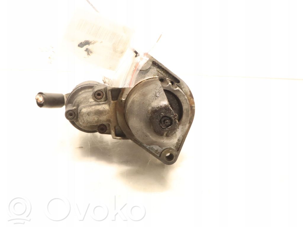 Suzuki Swift I Стартер 