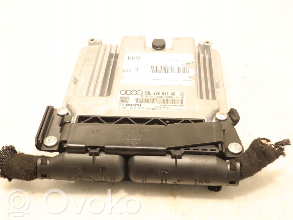 Audi A6 S6 C6 4F Engine control unit/module ECU 