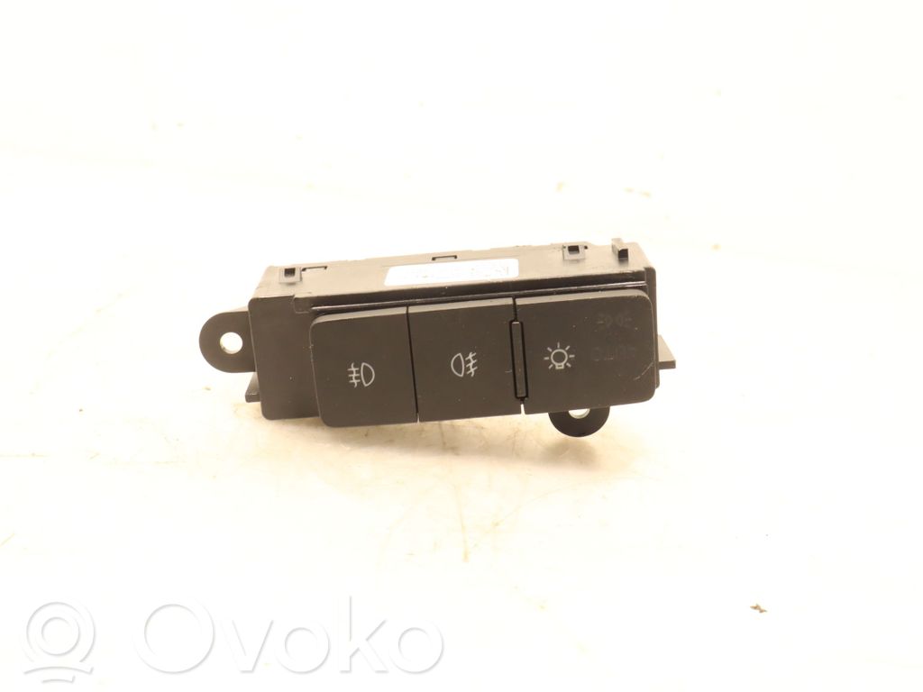 Skoda Octavia Mk4 Interruptor de luz 