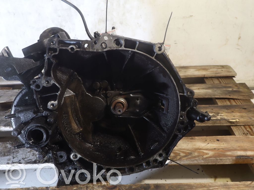 Peugeot Partner Cutie viteze manuală cu 5 trepte 