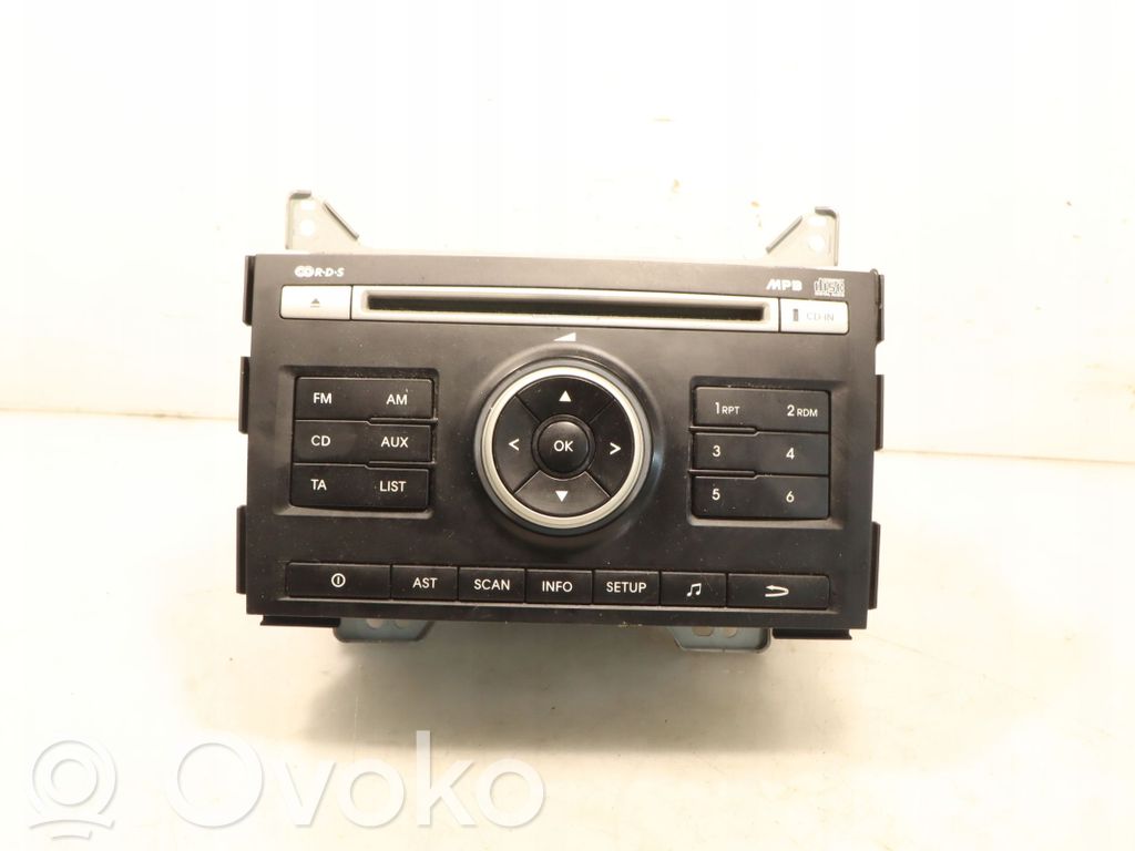 KIA Ceed Konsola środkowa / Radio / GPS 