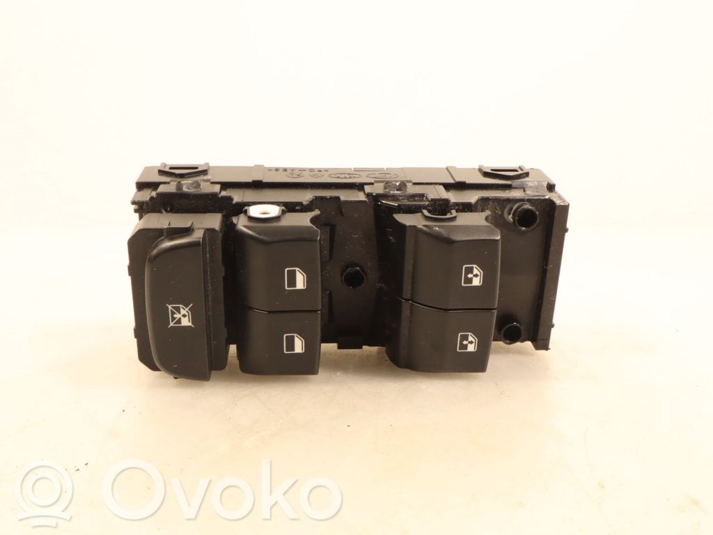 KIA Ceed Electric window control switch 