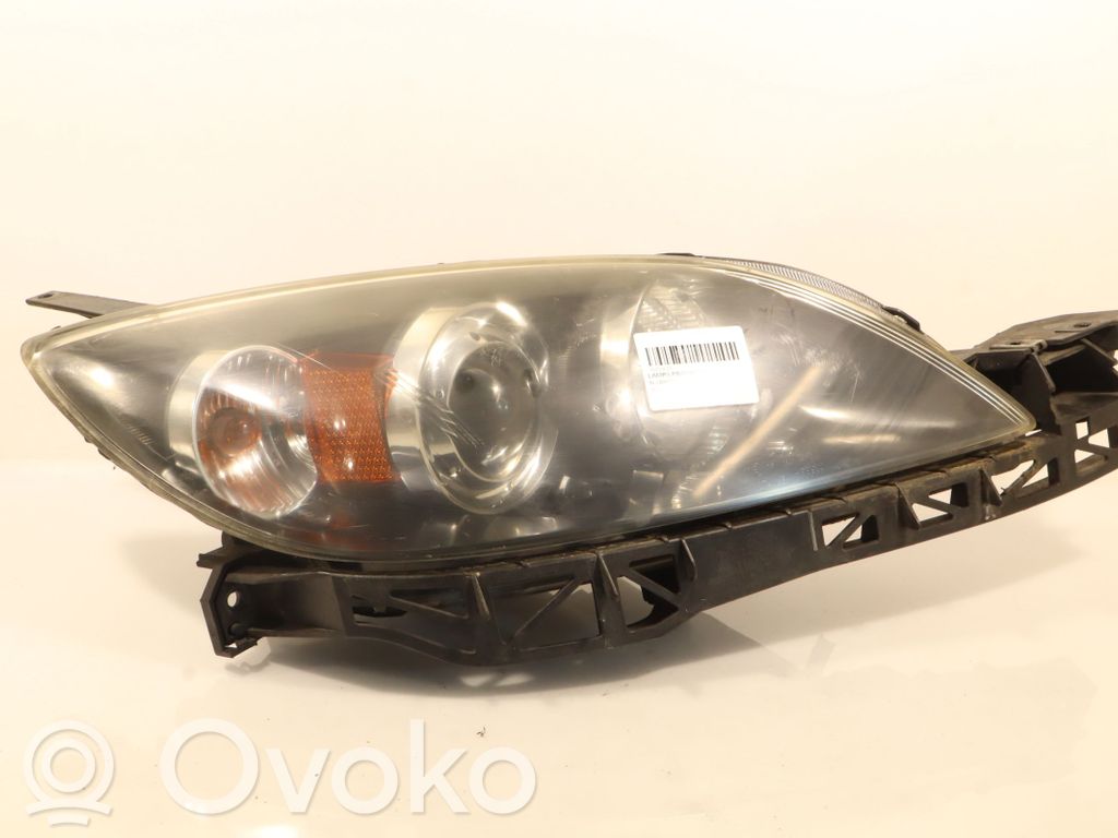 Mazda 3 I Lampa przednia 