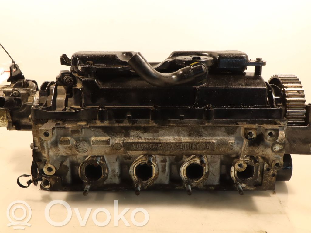 Renault Fluence Engine head 