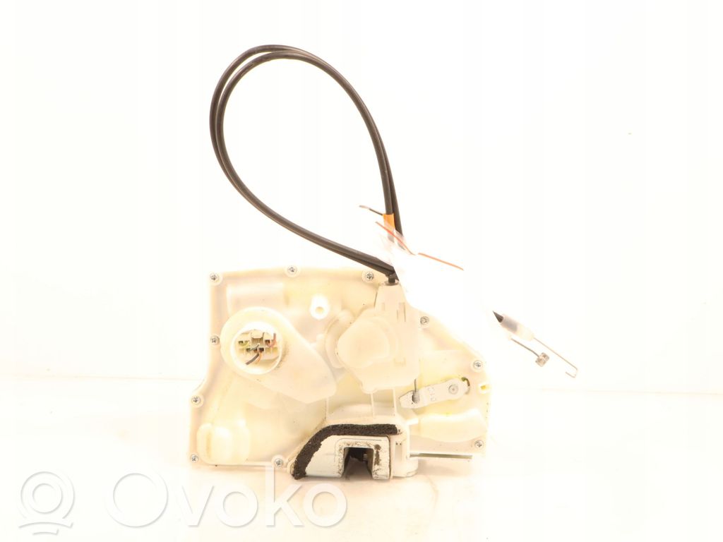 Opel Agila B Front door lock 