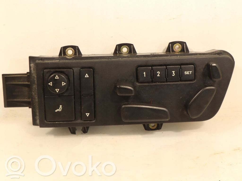 Volkswagen Phaeton Seat control switch 