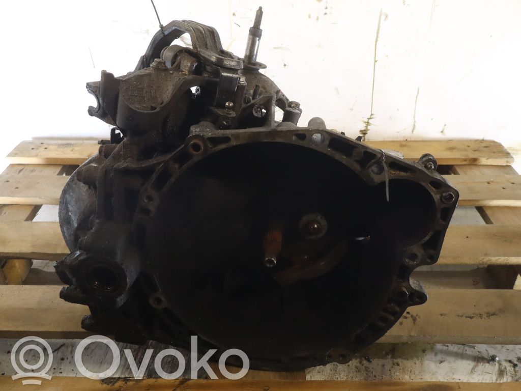 Peugeot Expert Manual 6 speed gearbox 