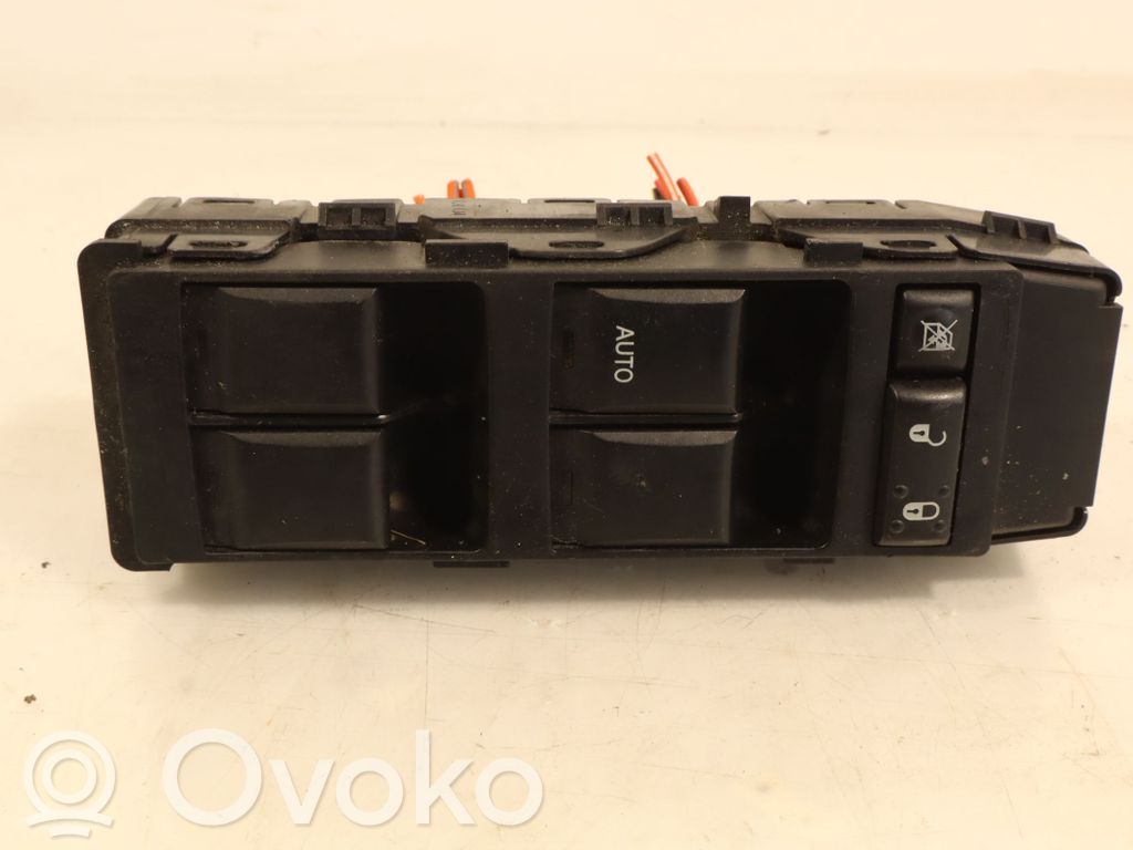 Electric window control switch   56040691AD