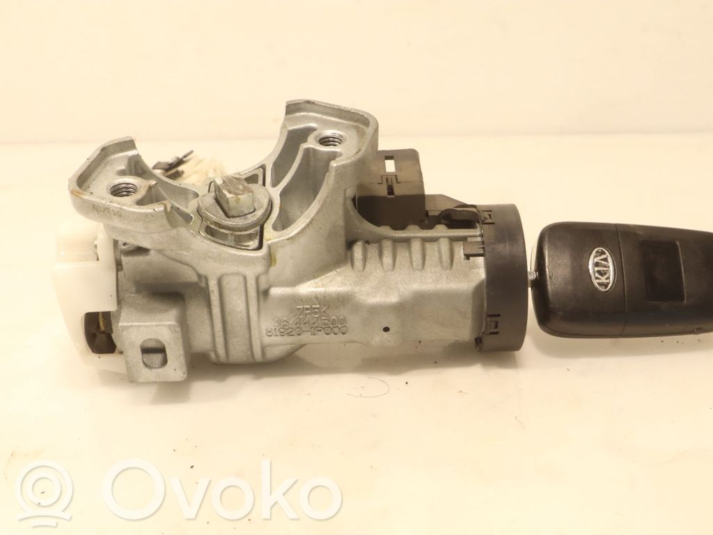 Virtalukko   819201P000