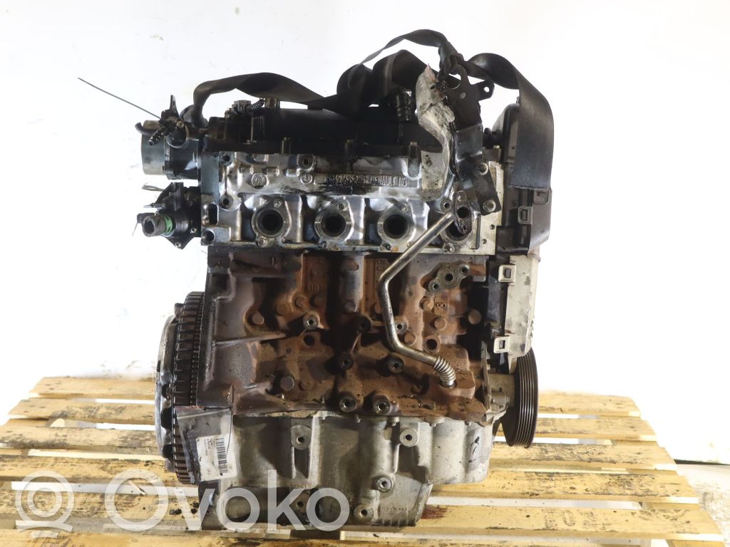 Renault Clio IV Двигатель 