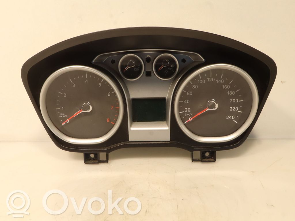 Clock   8V4T10849EJ