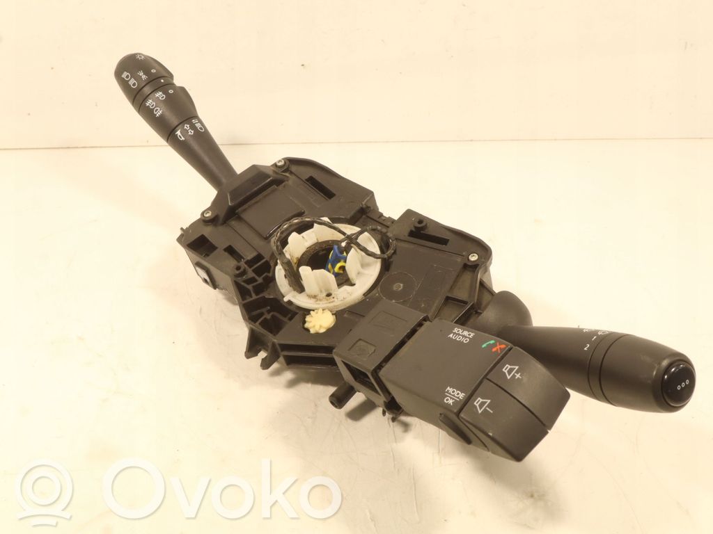 Dacia Dokker Interrupteur d’éclairage 