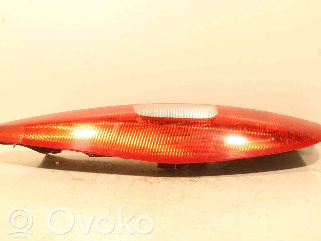 Mitsubishi Colt Lampă spate în caroserie 