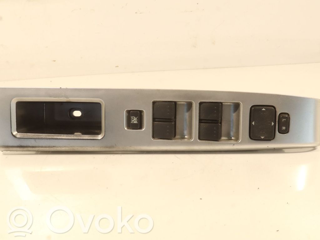 Mazda 5 Electric window control switch 