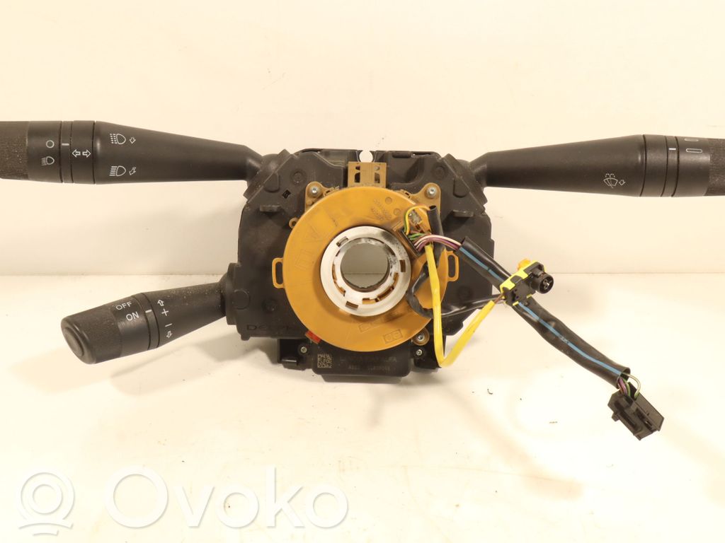 Iveco Daily 35 - 40.10 Interruptor de luz 