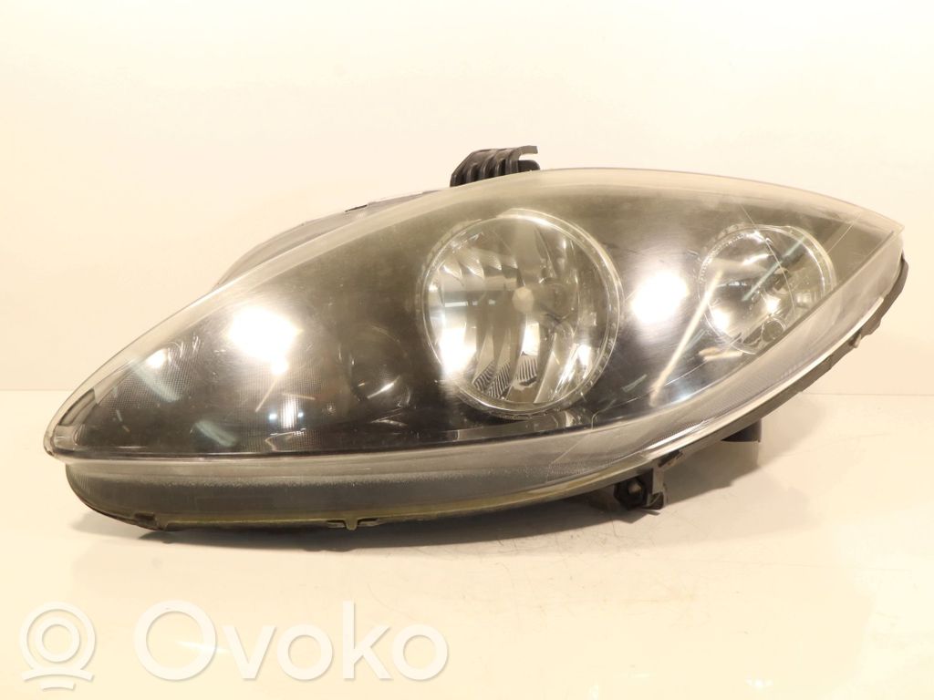 Seat Leon (1P) Faro/fanale