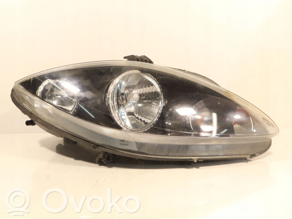 Seat Leon (1P) Faro/fanale