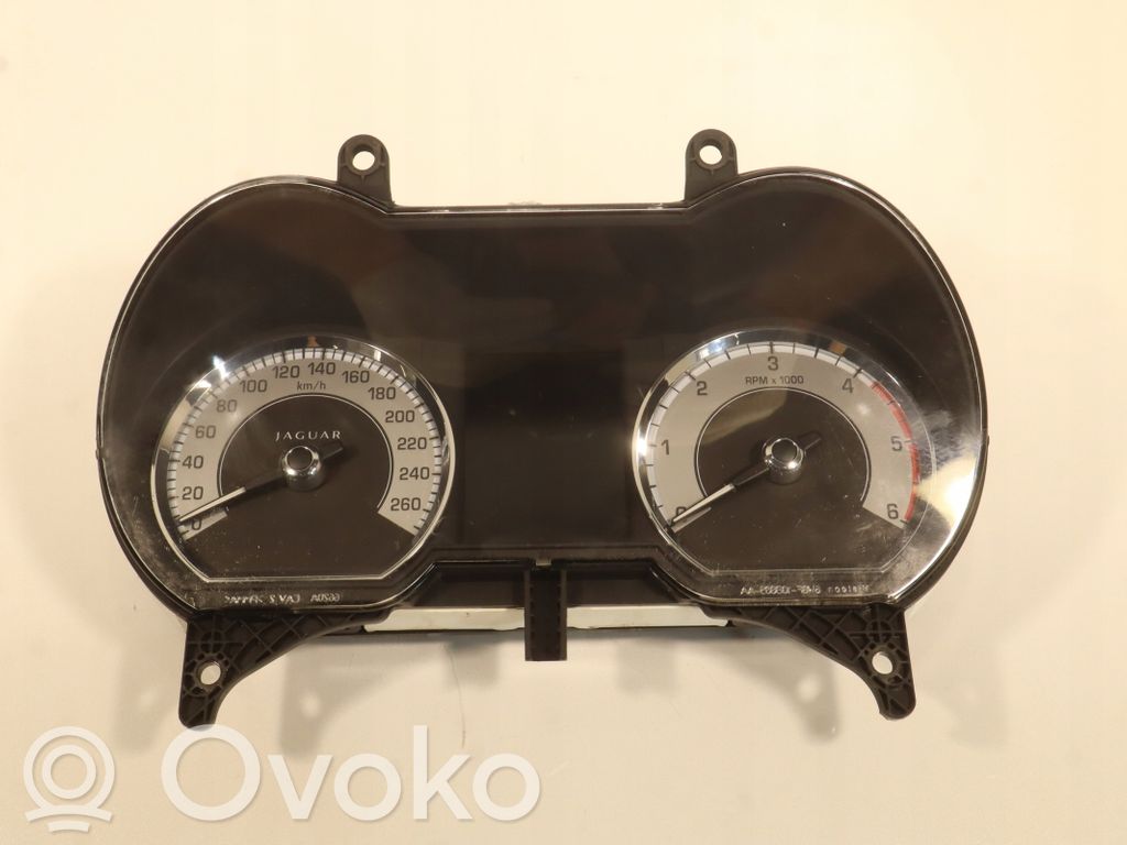 Jaguar XF X250 Clock 