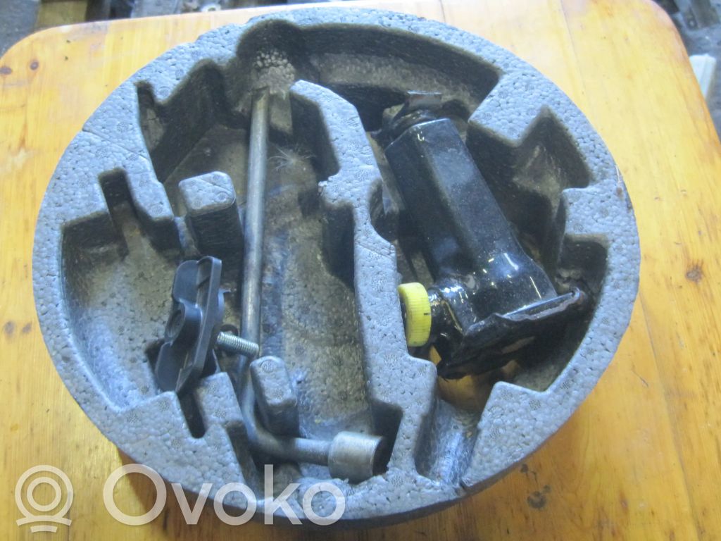 Tunkki   A4548460069,A4548460069