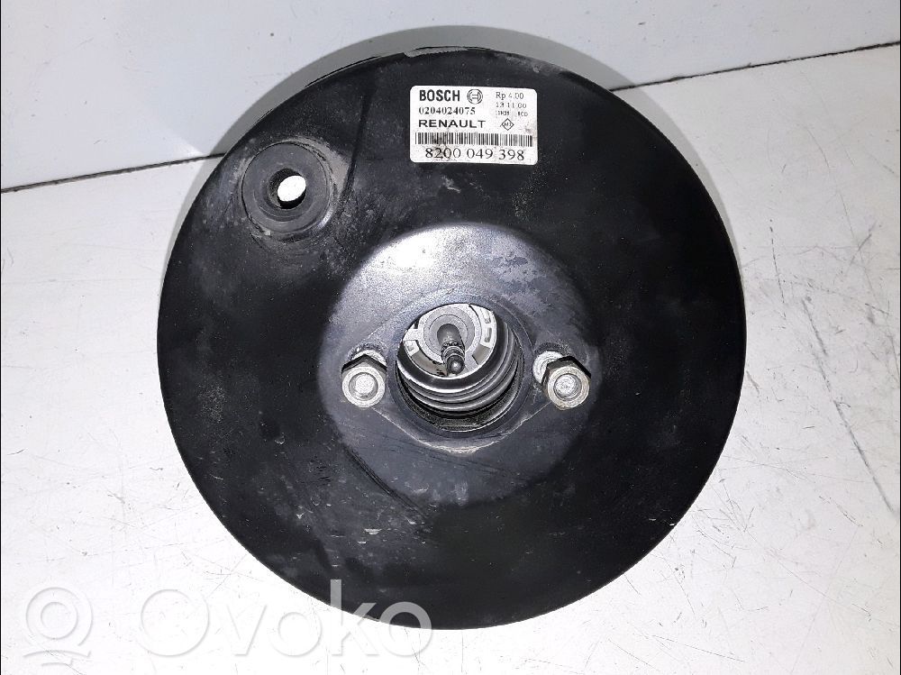 Renault Twingo I Jarrutehostin 