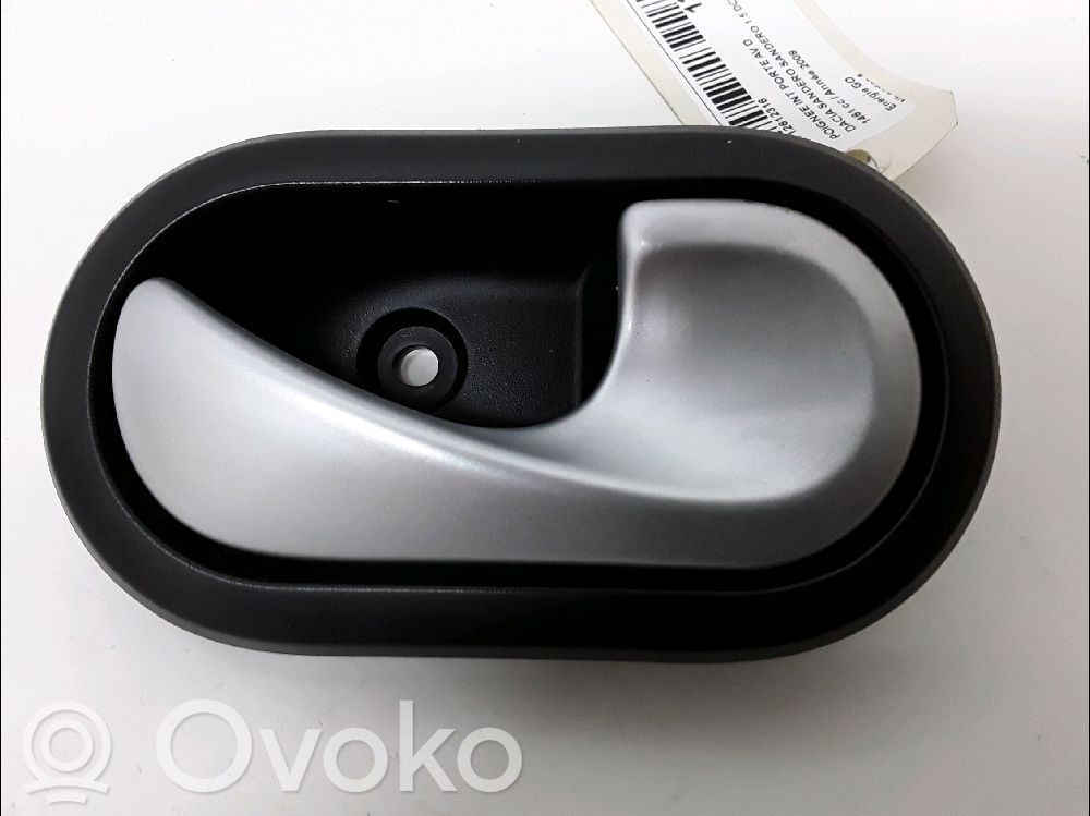 Dacia Sandero Front door interior handle 