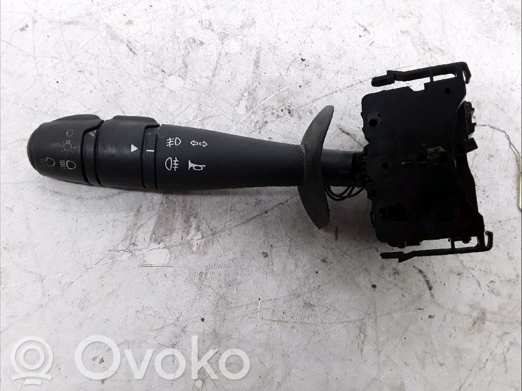 Renault Twingo II Indicator stalk 