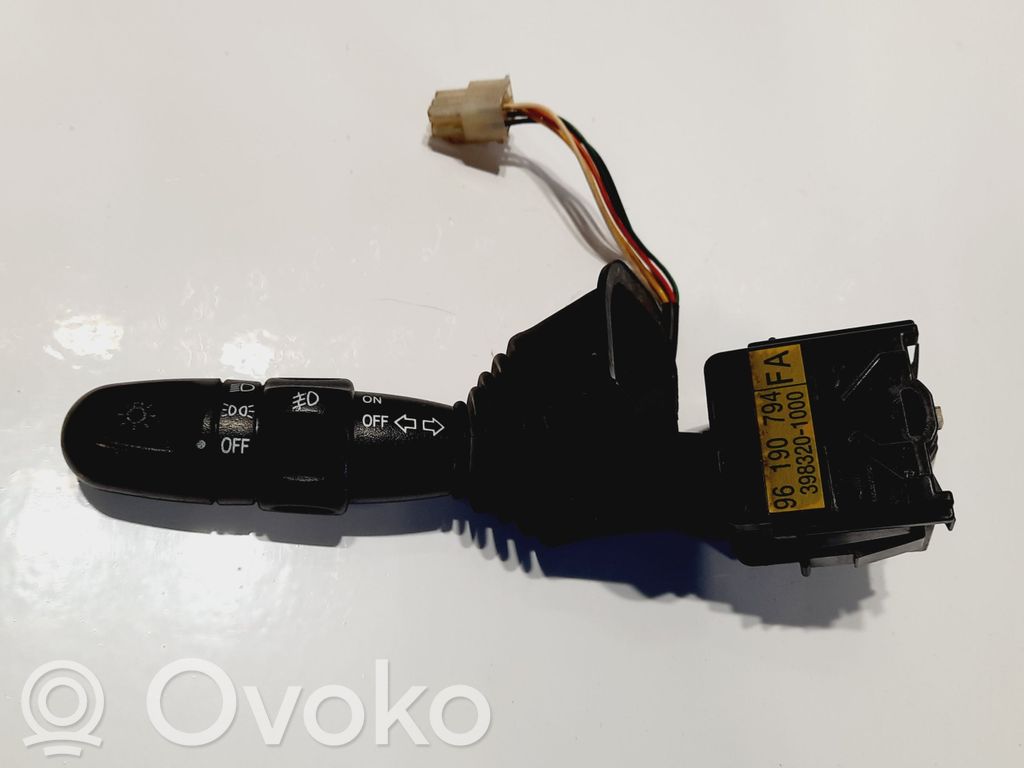 Daewoo Nubira Interruptor de luz 