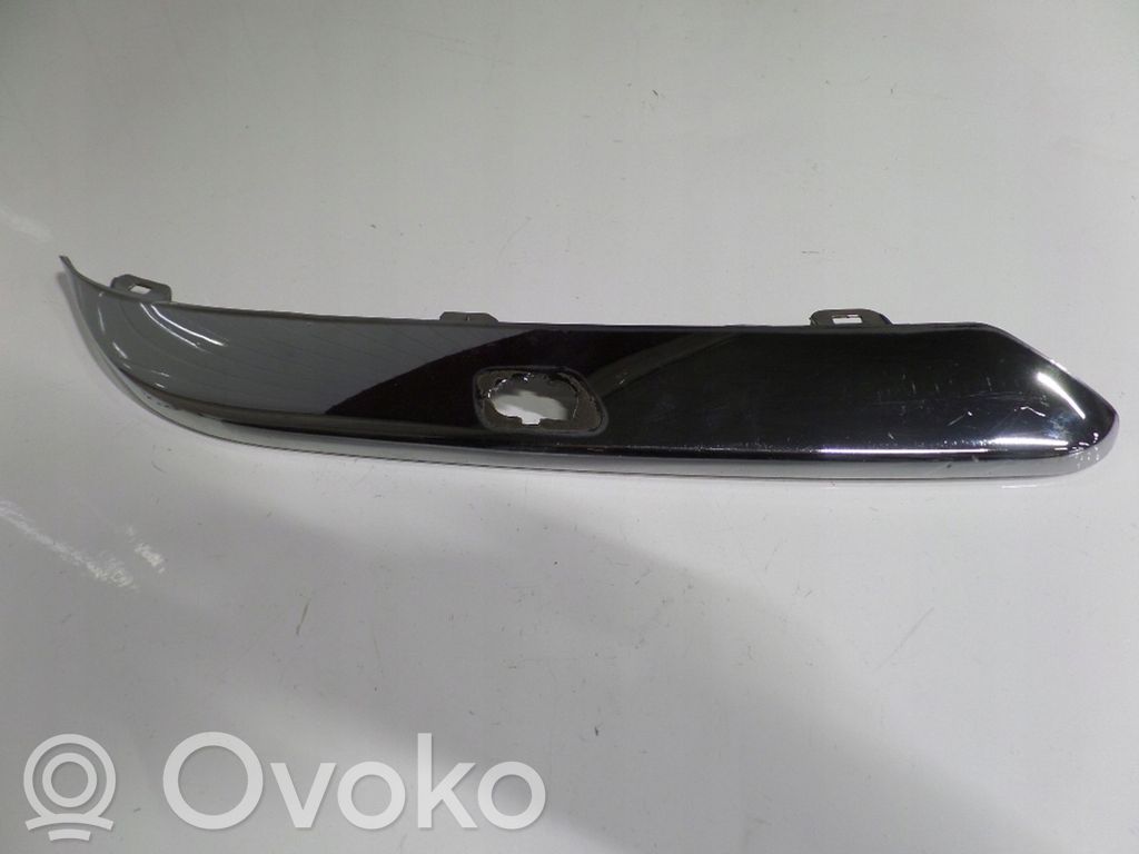 Chrysler 300 - 300C Listwa zderzaka przedniego 