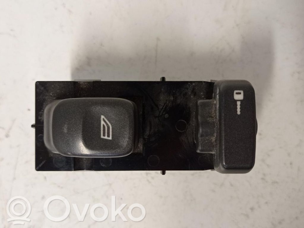 Electric window control switch   30638703